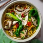 Soupe chinoise poulet et nouilles d&rsquo;Eva Pau
