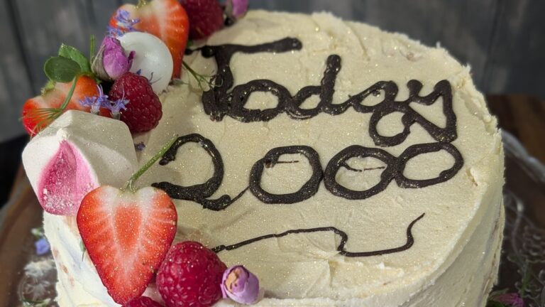 Gâteau de fête de Kevin : Aujourd&rsquo;hui