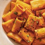 La recette de pâtes aux carottes rôties de Richard Makin