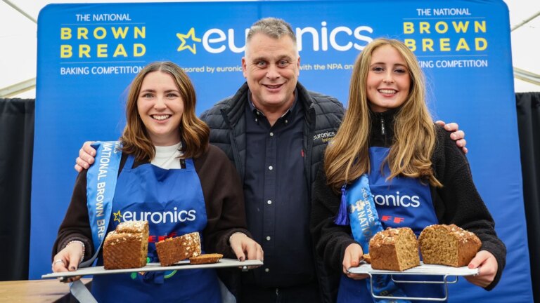 Breadwinners – Le duo de Dublin remporte les couronnes nationales de pâtisserie et la pâte